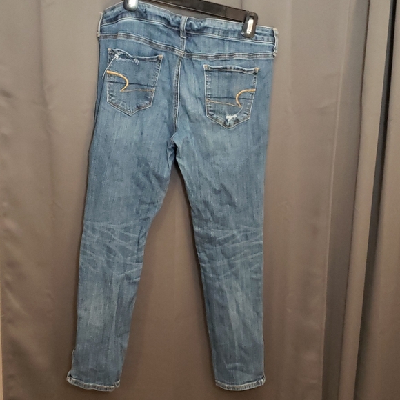 Distressed jeggings with working ankle zippers - Picture 4 of 12